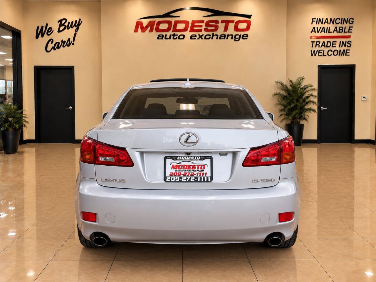 Used 2008 Lexus IS 350 w/ X Pkg w/ Sunroof RWD image 4