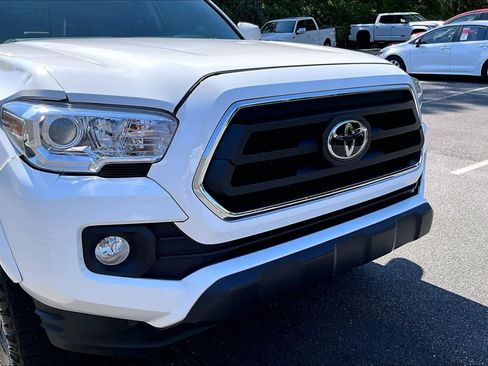 Used 2023 Toyota Tacoma SR5 RWD image 29