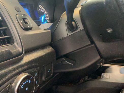 Used 2019 Ford Ranger XL w/ Equipment Group 101A Mid RWD image 21