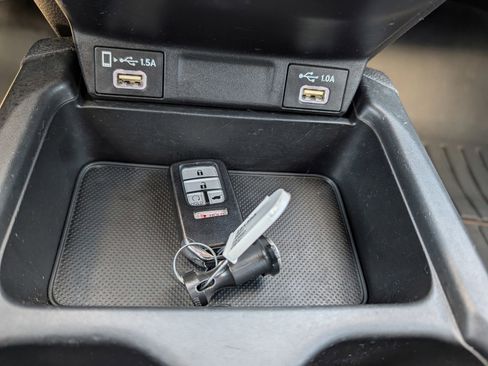 Used 2021 Honda CR-V EX image 34