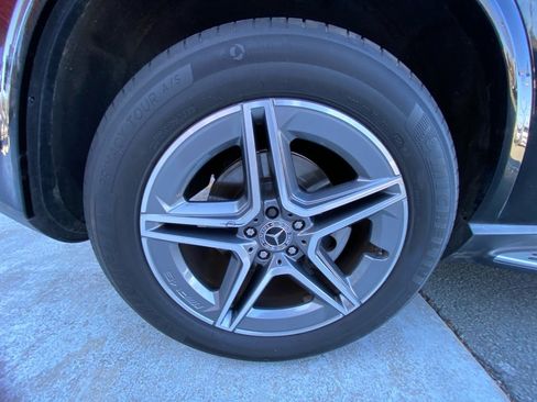 Used 2024 Mercedes-Benz GLE 350 4MATIC image 23