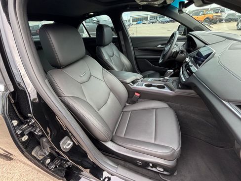 Used 2021 Cadillac CT4 Premium Luxury image 33