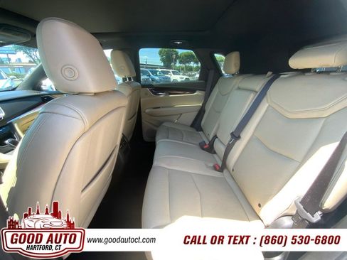 Used 2017 Cadillac XT5 Premium Luxury w/ LPO, Wheel Lock Package AWD/4WD image 8