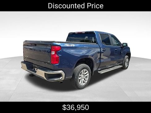 Used 2023 Chevrolet Silverado 1500 LT AWD/4WD image 3