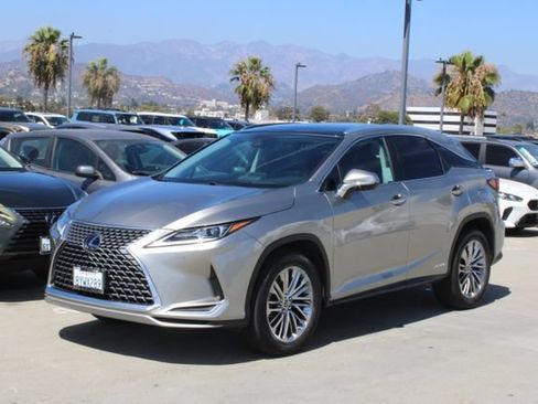 Used 2022 Lexus RX 450h AWD w/ Luxury Package image 3