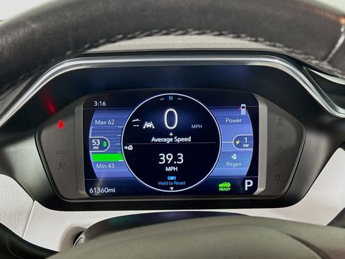 Used 2023 Chevrolet Bolt EUV Premier image 16