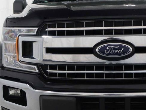 Used 2019 Ford F150 XLT w/ Equipment Group 302A Luxury AWD/4WD image 15