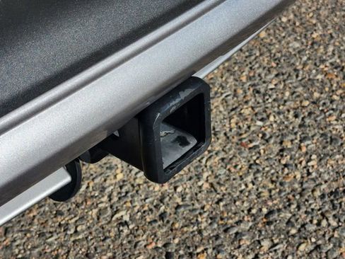 New 2025 Lincoln Corsair Reserve w/ Towing Package image 17