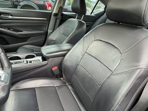 Used 2020 Nissan Altima 2.5 SL AWD/4WD image 14