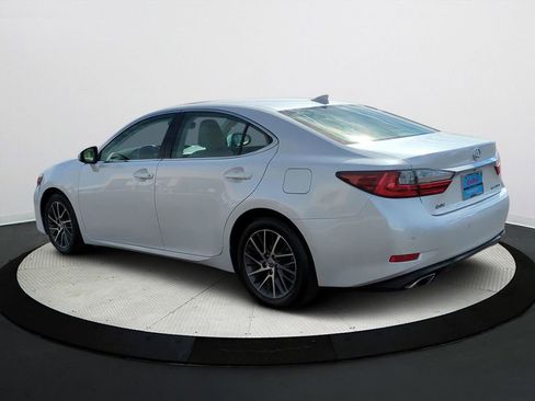 Used 2017 Lexus ES 350 image 6