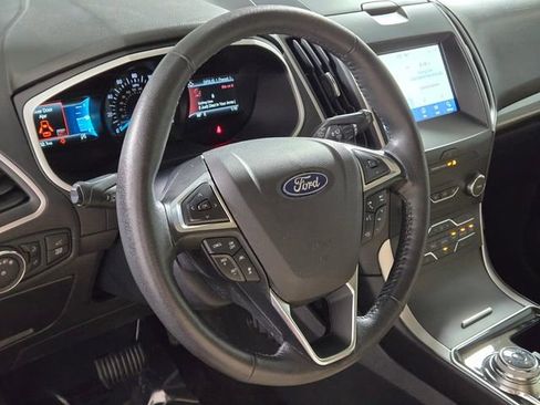 Used 2019 Ford Edge SEL w/ Equipment Group 201A FWD image 31