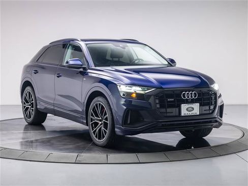 Used 2019 Audi Q8 Premium Plus w/ Premium Plus AWD/4WD image 7