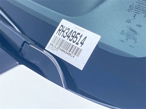 New 2024 Land Rover Discovery Sport Dynamic SE image 25