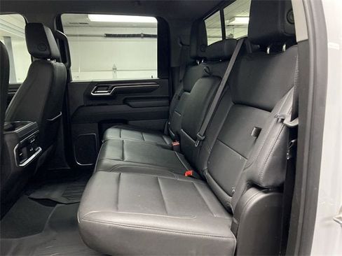 Used 2024 GMC Sierra 2500 SLT w/ SLT Premium Package image 24