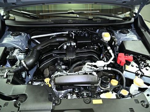 Used 2025 Subaru Crosstrek 2.5i Premium w/ Crosstrek Mirror Package image 19