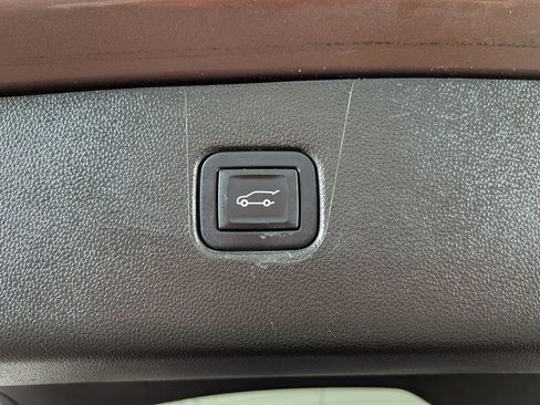 Certified 2023 Chevrolet Blazer LT w/ Midnight/Sport Edition image 13