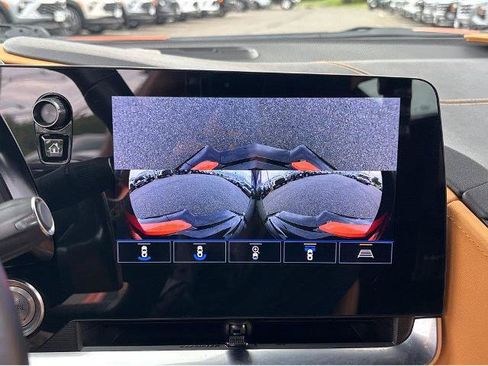 Used 2022 Chevrolet Corvette Stingray Preferred Cpe w/ Z51 Performance Package RWD image 21