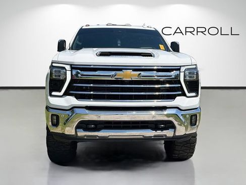 Used 2024 Chevrolet Silverado 2500 LTZ w/ LTZ Plus Package AWD/4WD image 8