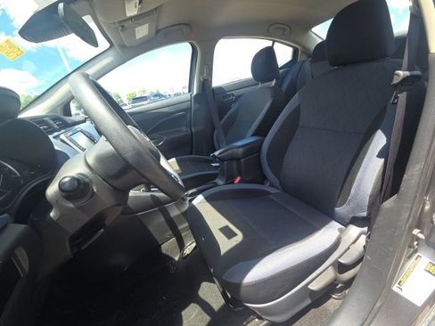Used 2024 Nissan Versa SV FWD image 19