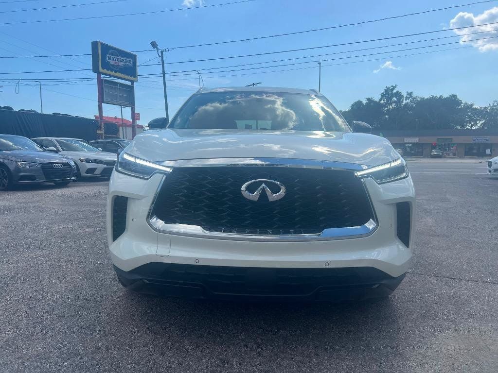 Used 2024 INFINITI QX60 Luxe FWD image 2