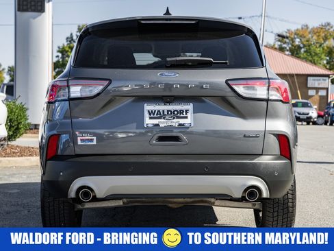Used 2022 Ford Escape SEL image 6
