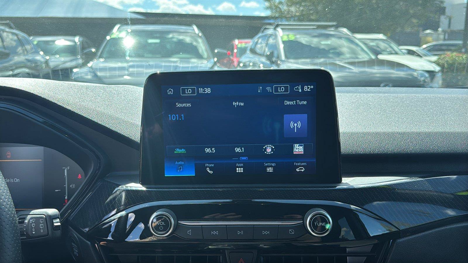 Used 2025 Ford Escape ST-Line FWD image 16
