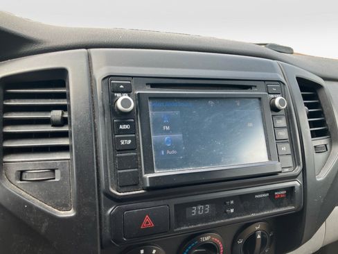 Used 2014 Toyota Tacoma 2WD Access Cab image 20