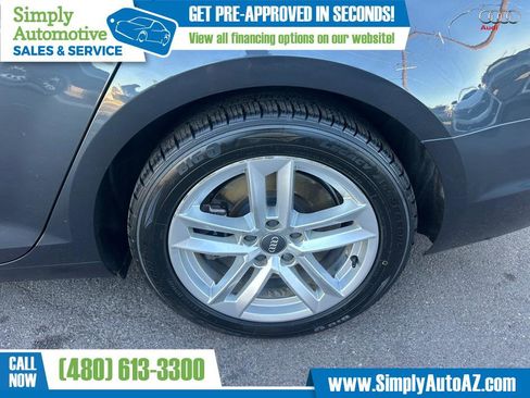 Used 2017 Audi A4 2.0T Premium image 32