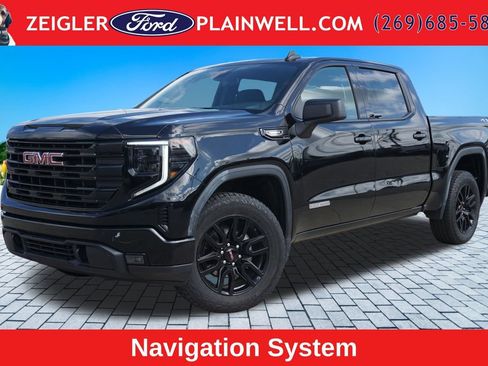 Used 2025 GMC Sierra 1500 Elevation AWD/4WD image 1