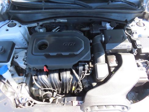 Used 2020 Kia Optima LX FWD image 10