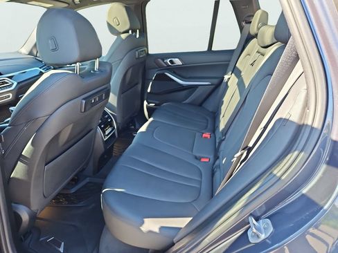 Used 2019 BMW X5 xDrive40i w/ Convenience Package AWD/4WD image 36