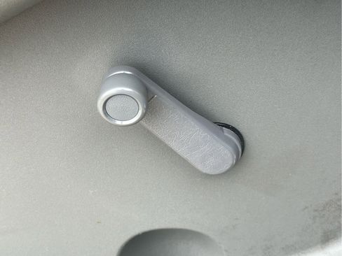 Used 2013 Nissan Frontier S image 20