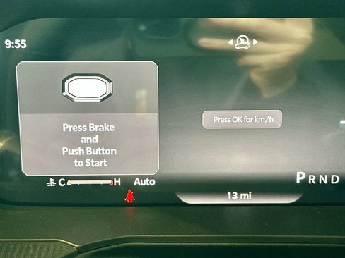 New 2026 Jeep Cherokee Overland w/ Advanced Pro Tech Group AWD/4WD image 10