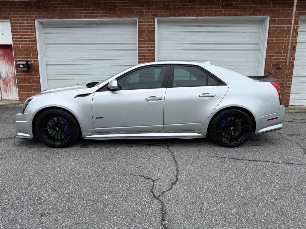 Used 2009 Cadillac CTS V RWD image 21