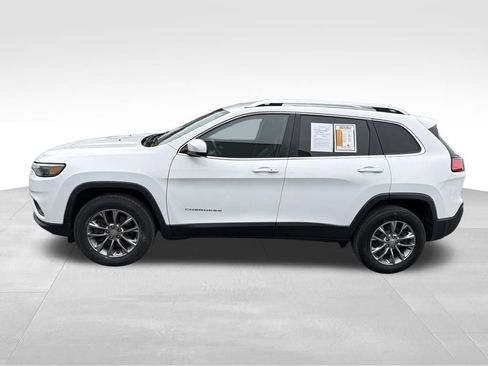 Certified 2019 Jeep Cherokee Latitude Plus w/ Cold Weather Group image 7