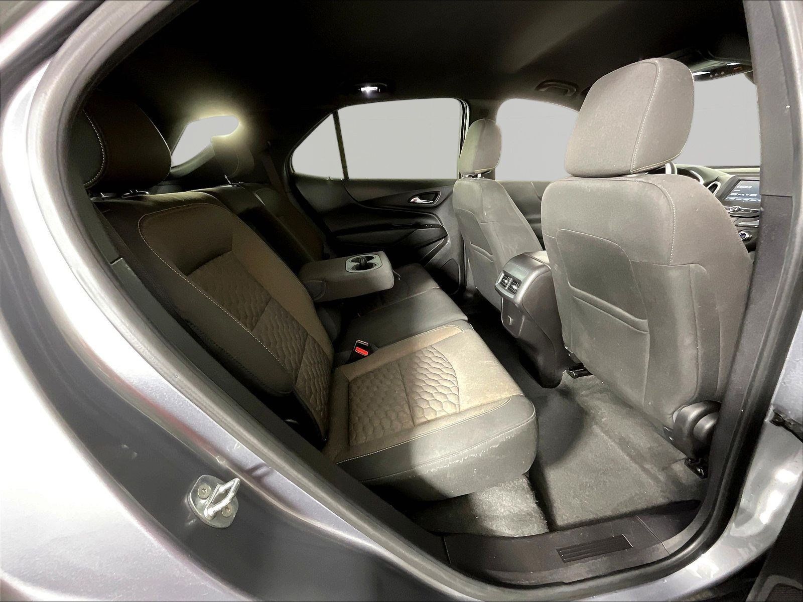 Used 2018 Chevrolet Equinox LT FWD image 25