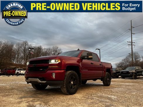 Used 2018 Chevrolet Silverado 1500 LT w/ All Star Edition image 2