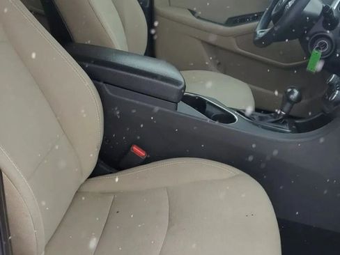 Used 2015 Kia Optima LX FWD image 18