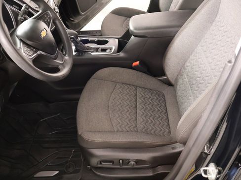 Used 2023 Chevrolet Equinox LT w/ LPO, Floor Liner Package FWD image 10