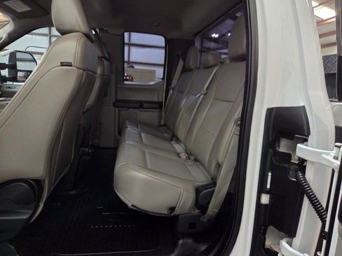 Used 2019 Ford F250 XL w/ XL Value Package AWD/4WD image 9