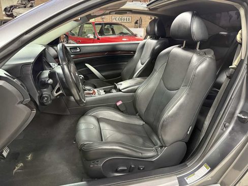 Used 2015 INFINITI Q60 AWD Coupe w/ Premium Package image 23