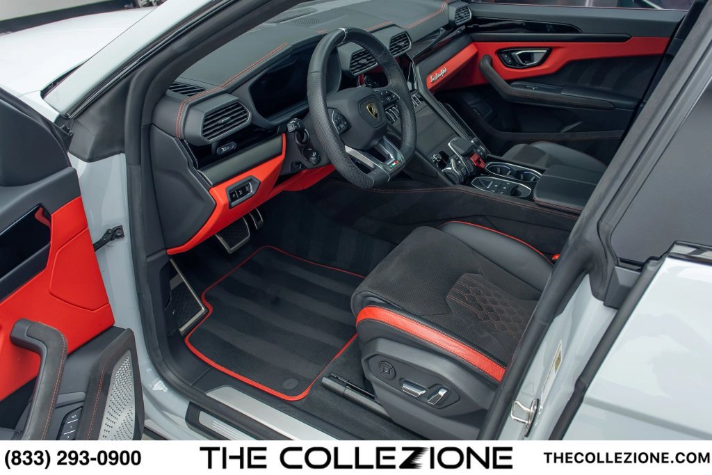 Used 2024 Lamborghini Urus S AWD/4WD image 46