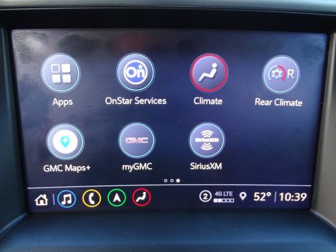 Used 2023 GMC Acadia SLE w/ Infotainment Package image 27