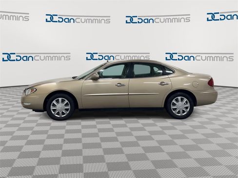 Used 2005 Buick LaCrosse CX image 5