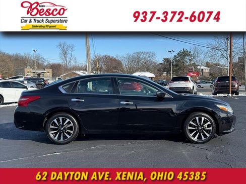 Used 2018 Nissan Altima 2.5 SV image 3
