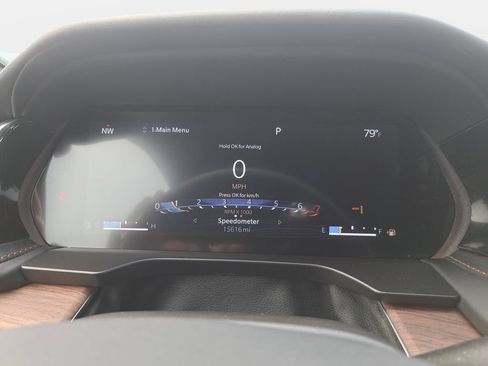 Certified 2022 Jeep Grand Cherokee Summit w/ Luxury Tech Group V AWD/4WD image 19