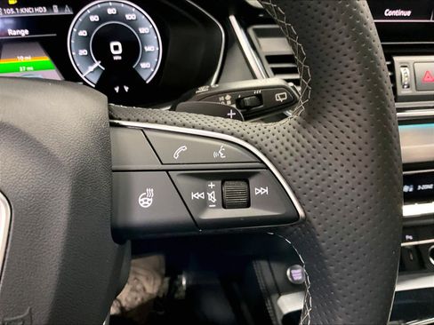 Certified 2023 Audi Q5 e Prestige w/ Prestige Package image 20