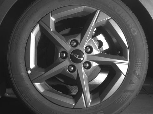 Used 2025 Kia K4 LXS FWD image 14