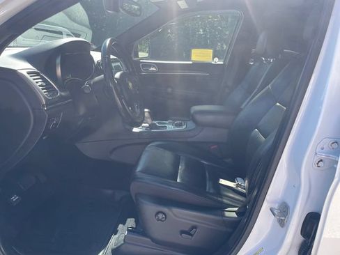 Used 2020 Jeep Grand Cherokee Limited AWD/4WD image 42