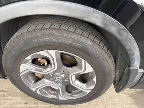 Used 2018 Honda CR-V EX image 2